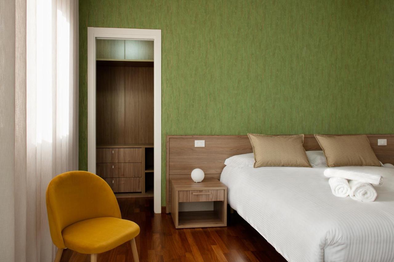 B&B Monna Lisa Rooms Montesano Scalo ภายนอก รูปภาพ