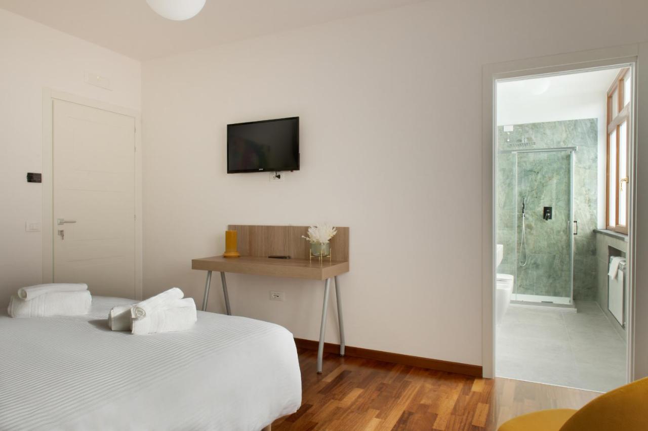 B&B Monna Lisa Rooms Montesano Scalo ภายนอก รูปภาพ